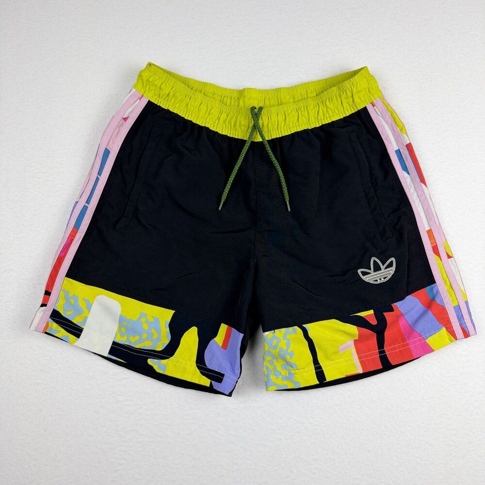 Adidas Love Unites Shorts M
